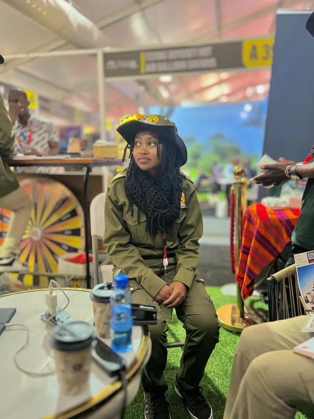 Day Safaris team member at the expo